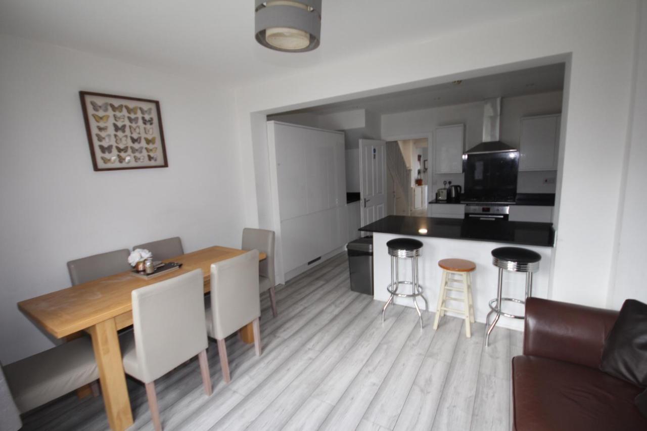 Lee'S House Villa Uxbridge Luaran gambar