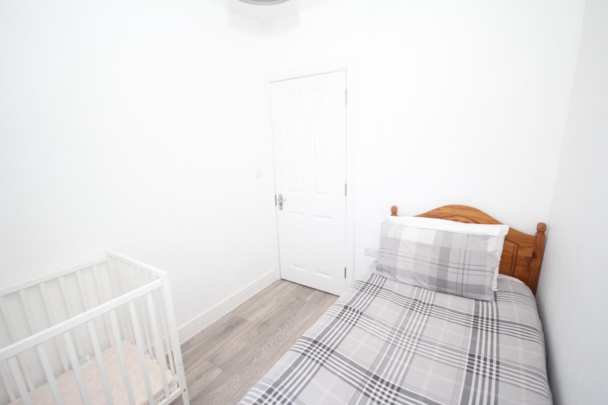 Lee'S House Villa Uxbridge Luaran gambar