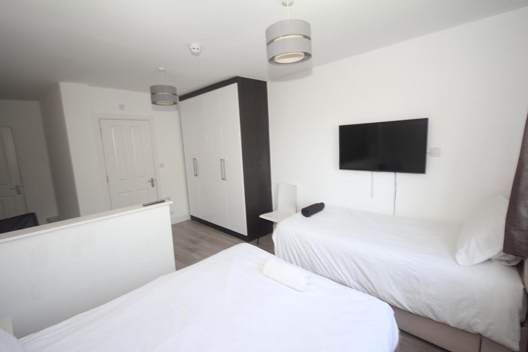 Lee'S House Villa Uxbridge Luaran gambar