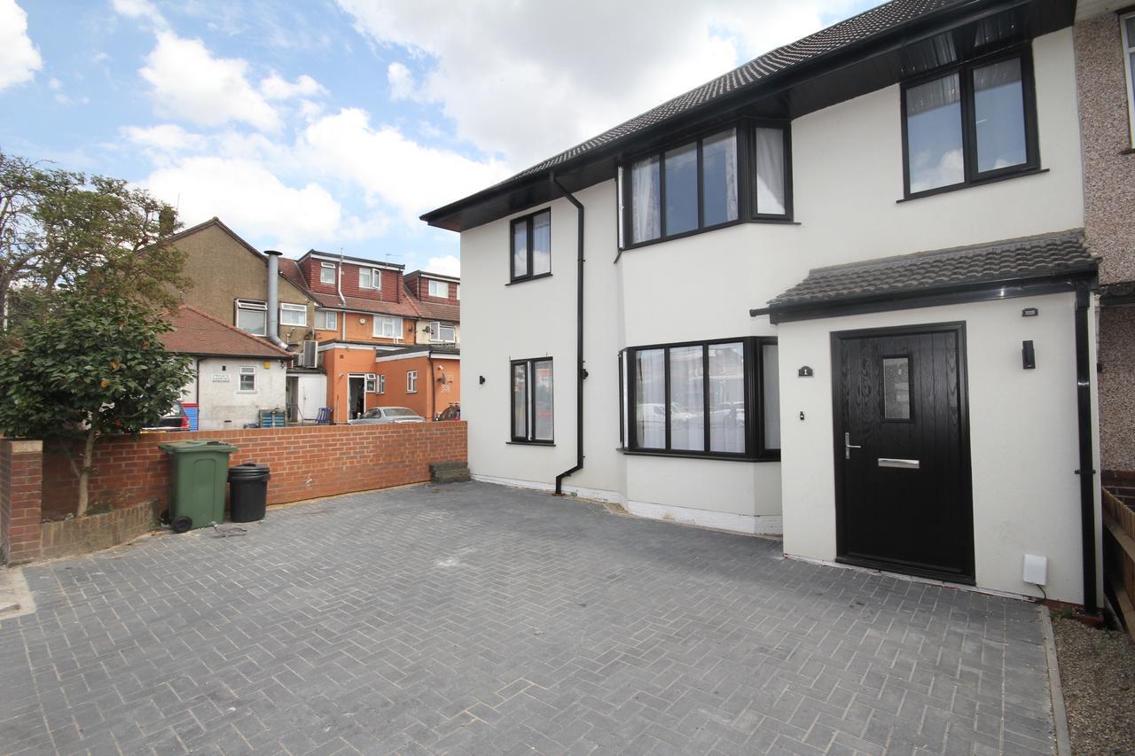 Lee'S House Villa Uxbridge Luaran gambar
